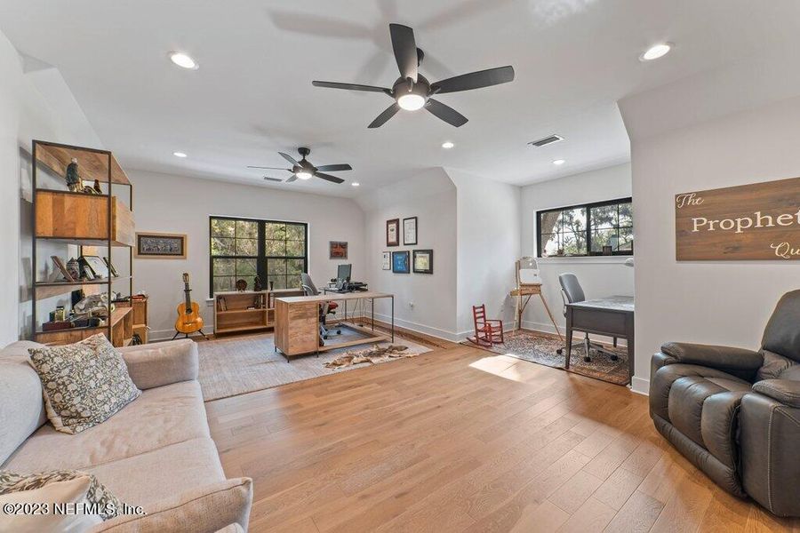 Image 69 of a home in .