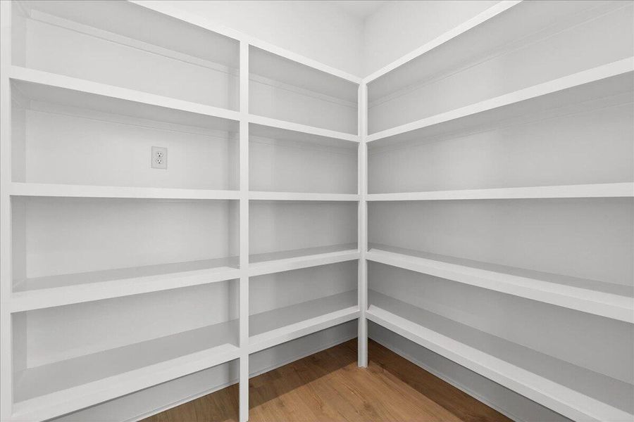 Spacious, unfurnished interior of a new home in , Summerville (Image 35).