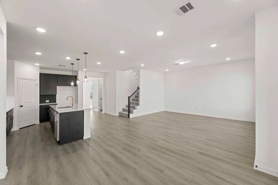 Open Kitchen-Living-Dining Room Open Kitchen-Living-Dining Room