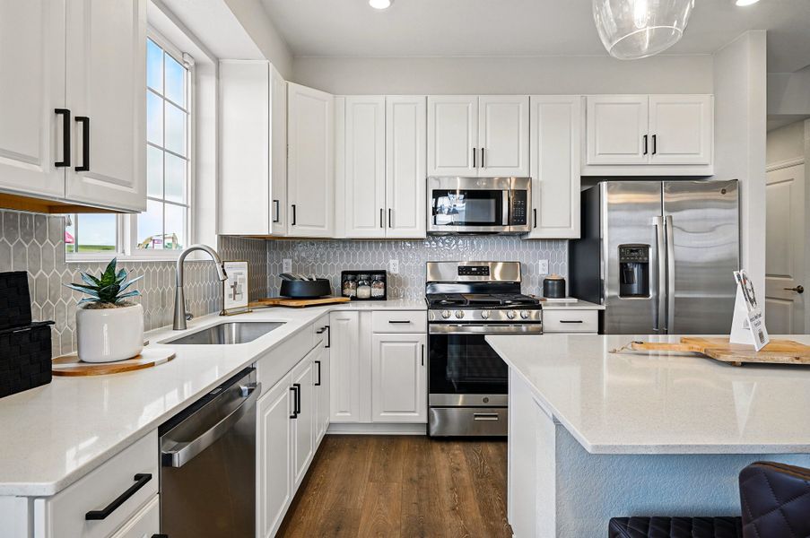 Representative furnished interior of a home built from the Independence by Taylor Morrison in Parterre Townhomes - The Westerly Collection, Thornton (Image 17).