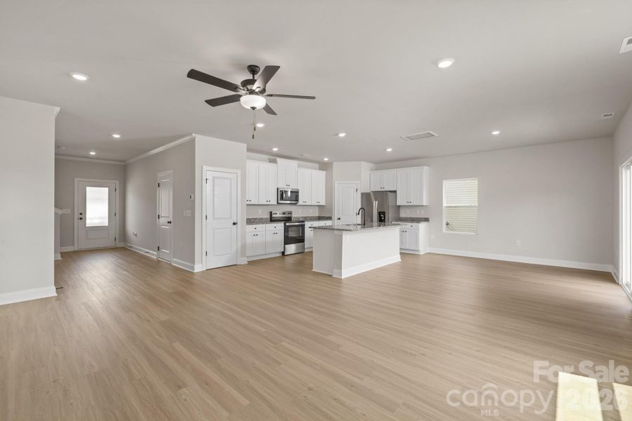 Spacious, unfurnished interior of a new home in Willow Estates, Shelby (Image 10).