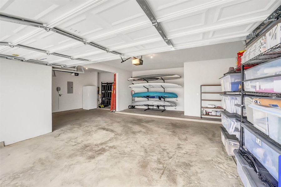 Spacious, unfurnished interior of a new home in Beacon Hill, Waller (Image 21).