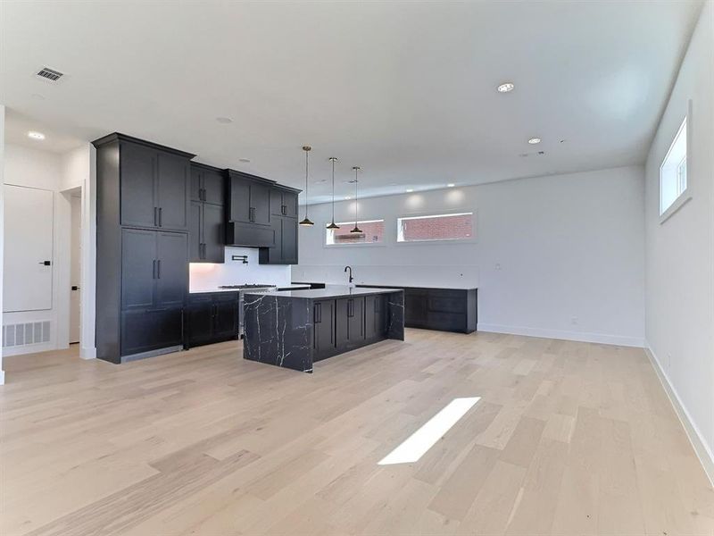 Image 12 of a home in . Image 12 of a home in .