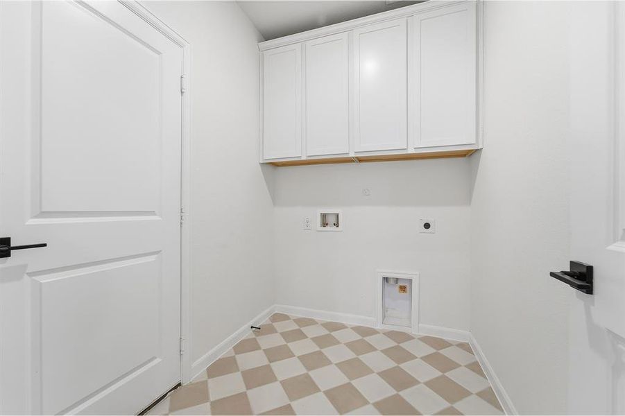 Spacious, unfurnished interior of a new home in La Terra, Celina (Image 13).