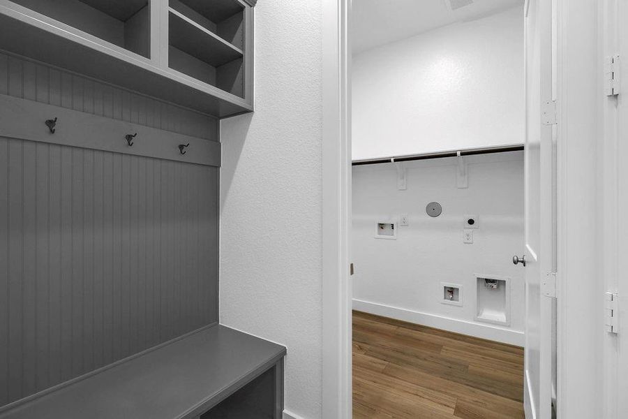 Mudroom/Laundry room representative Mudroom/Laundry room representative