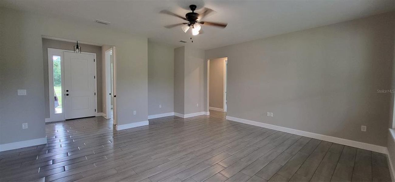 Spacious, unfurnished interior of a new home in , Geneva (Image 20). Spacious, unfurnished interior of a new home in , Geneva (Image 20).