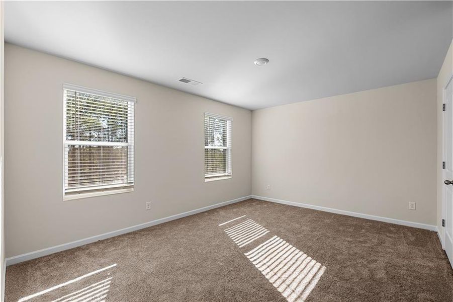 Spacious, unfurnished interior of a new home in , Covington (Image 36).