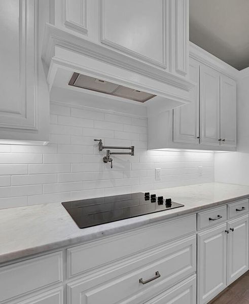 Close-up of interior finishes inside a home in , Waco (Image 12). Close-up of interior finishes inside a home in , Waco (Image 12).