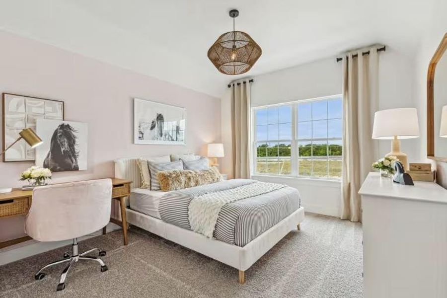 Photo of Pulte model home with same floor plan, not of actual home listed. Photo of Pulte model home with same floor plan, not of actual home listed.