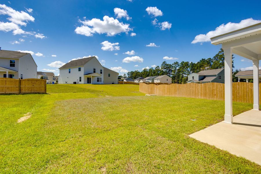 Exterior details and patio area of a home in Ellington, Elgin (Image 4).
