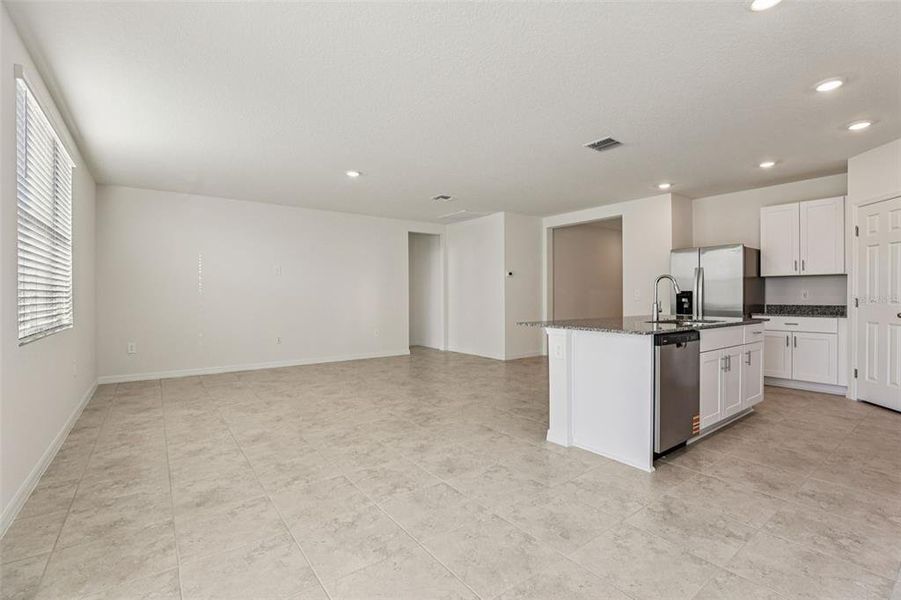 Spacious, unfurnished interior of a new home in Lawson Dunes - Signature Series, Haines City (Image 26). Spacious, unfurnished interior of a new home in Lawson Dunes - Signature Series, Haines City (Image 26).