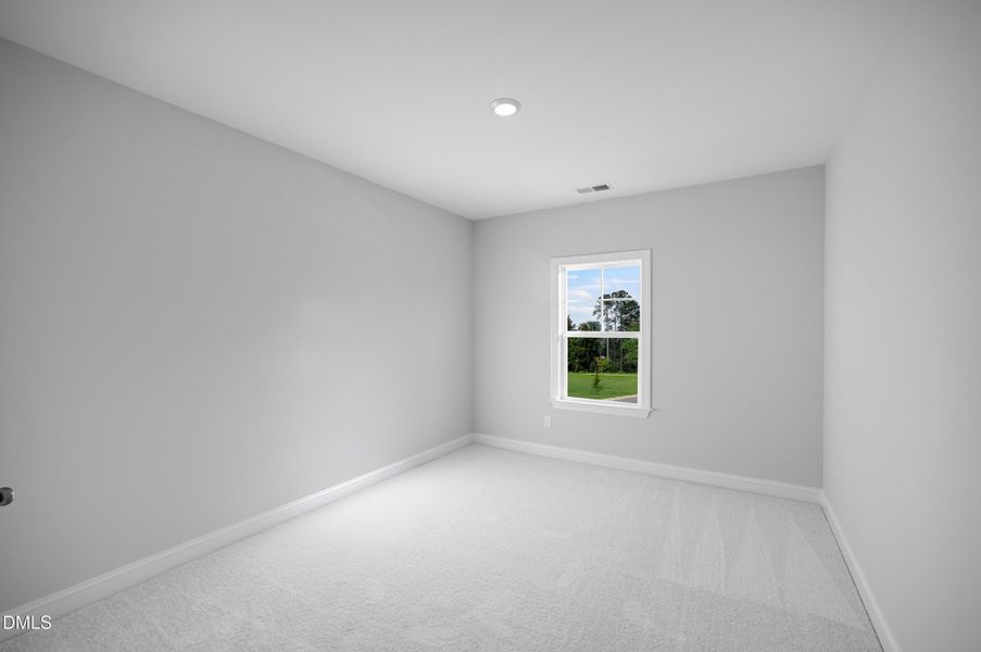 SUN_Everlee_Pic_LandrumIII_Bed4_3of3