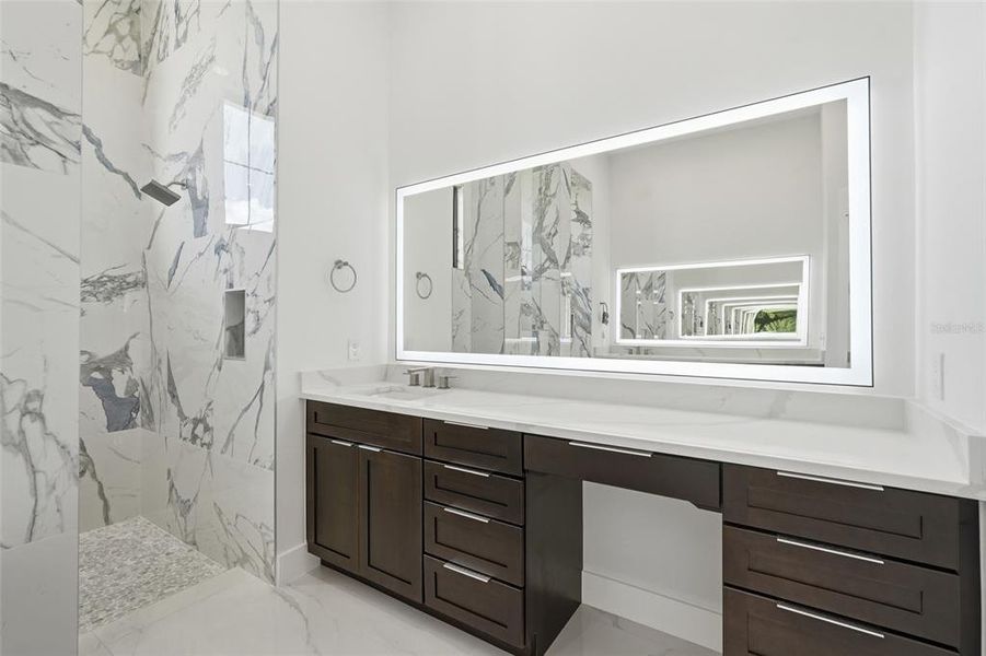Furnished interior view inside a new home in , Cape Coral (Image 14).