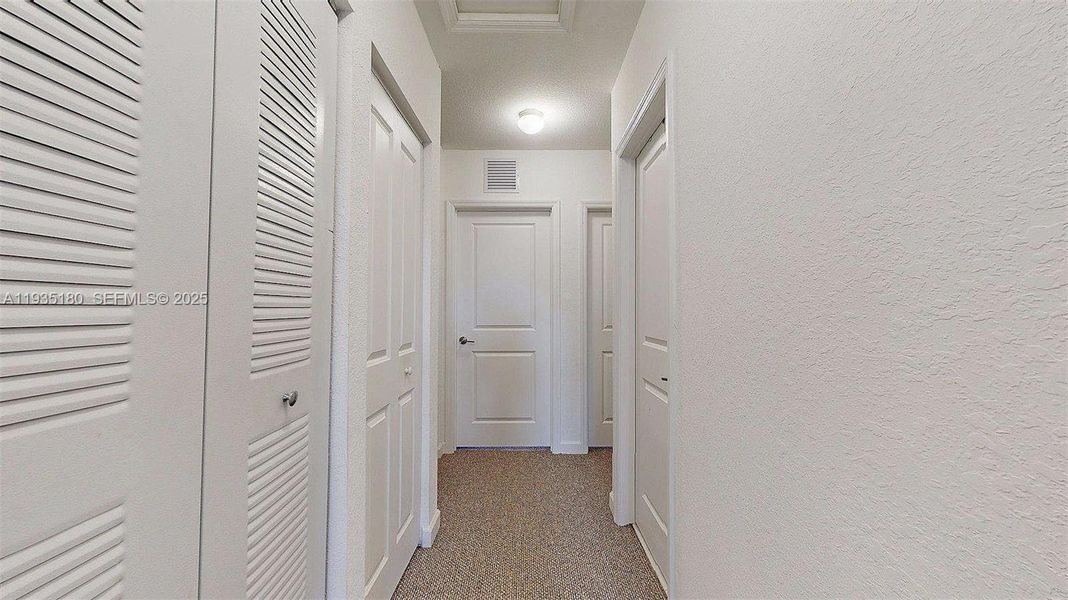 Spacious, unfurnished interior of a new home in , Florida City (Image 20).