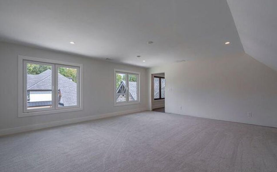 Spacious, unfurnished interior of a new home in , Cumming (Image 90).