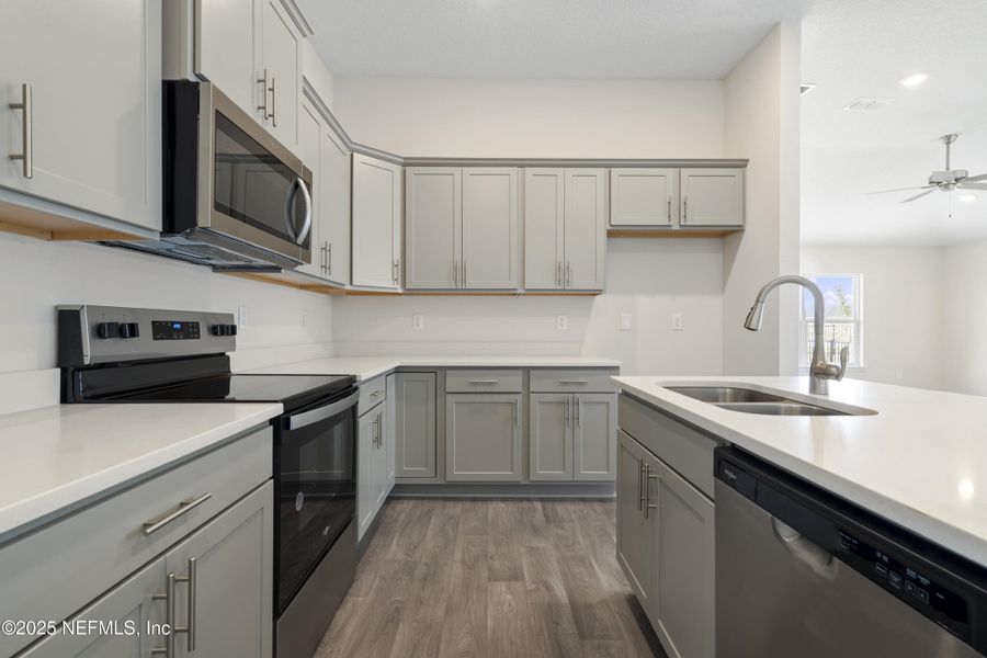 Furnished interior view inside a new home in Shadow Crest at Rolling Hills, Green Cove Springs (Image 6). Furnished interior view inside a new home in Shadow Crest at Rolling Hills, Green Cove Springs (Image 6).