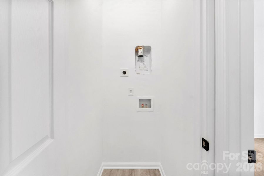 Spacious, unfurnished interior of a new home in , Shelby (Image 32).
