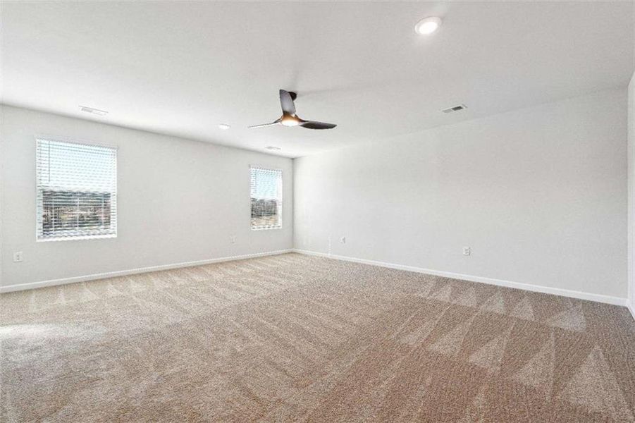 Spacious, unfurnished interior of a new home in Conner Springs, Social Circle (Image 15).