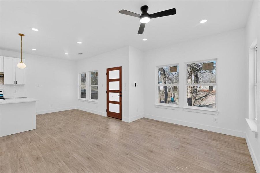 Spacious, unfurnished interior of a new home in , Denison (Image 22).