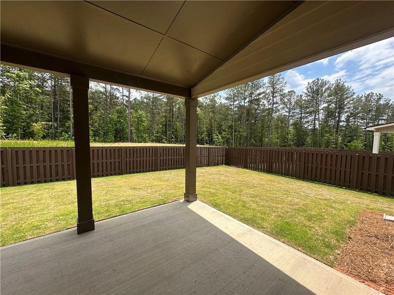 Exterior details and patio area of a home in Kentmere, Auburn (Image 30).