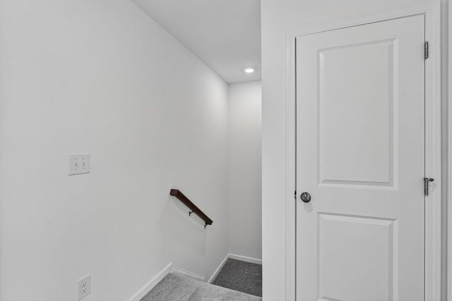 Spacious, unfurnished interior of a new home in Chandler Run, Tucker (Image 34).