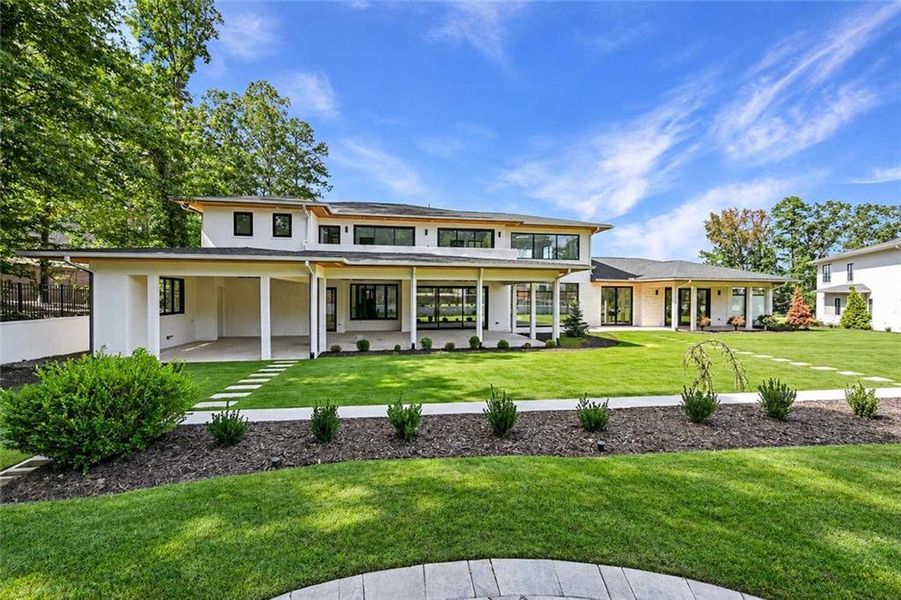 Image 21 of a home in .