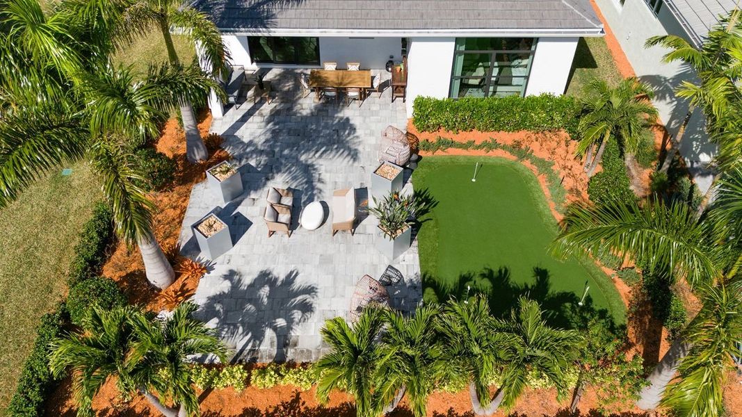 Lanai | Model images from sister community