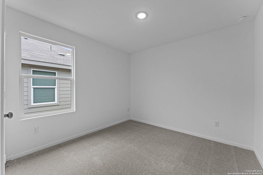 Spacious, unfurnished interior of a new home in Voss Farms: Watermill Collection, New Braunfels (Image 11).