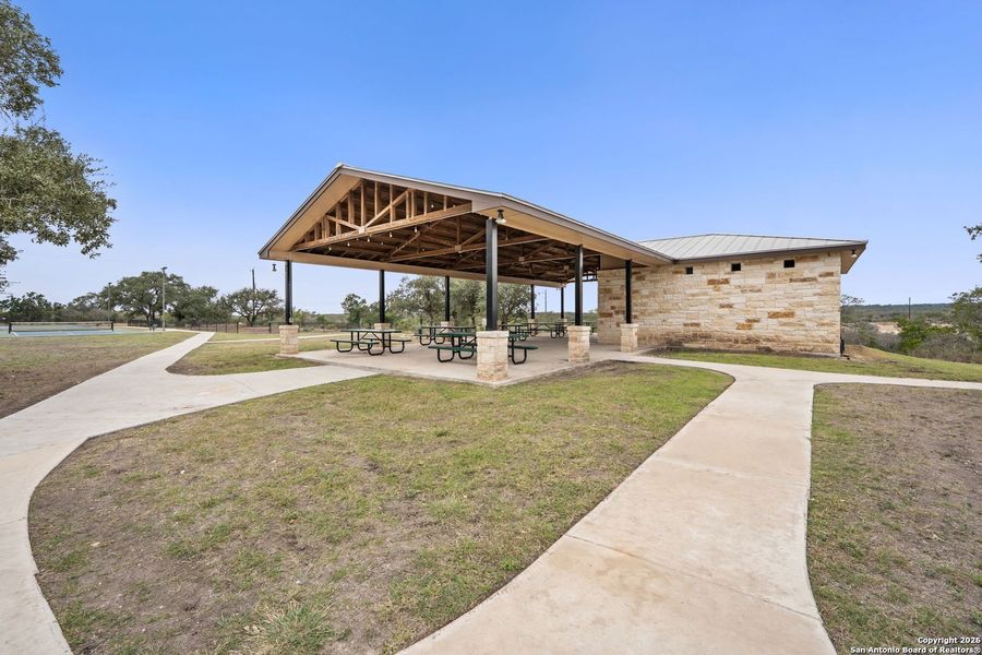 Community amenities in Hunters Ranch, San Antonio (Image 43).