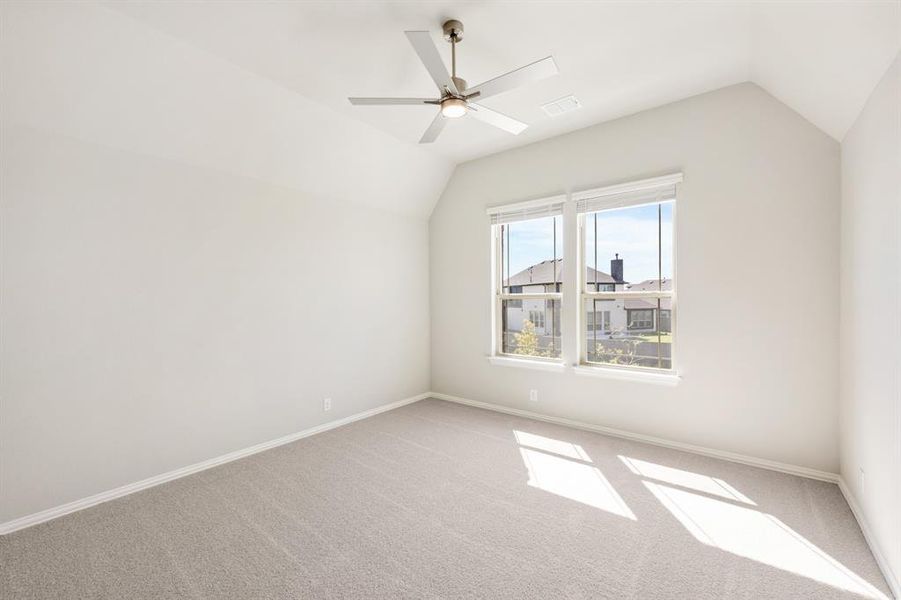 Spacious, unfurnished interior of a new home in Union Park Classic 55, Little Elm (Image 17). Spacious, unfurnished interior of a new home in Union Park Classic 55, Little Elm (Image 17).