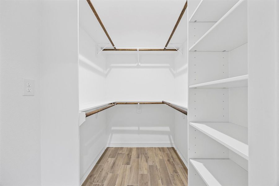 Spacious, unfurnished interior of a new home in , Huntsville (Image 26). Spacious, unfurnished interior of a new home in , Huntsville (Image 26).