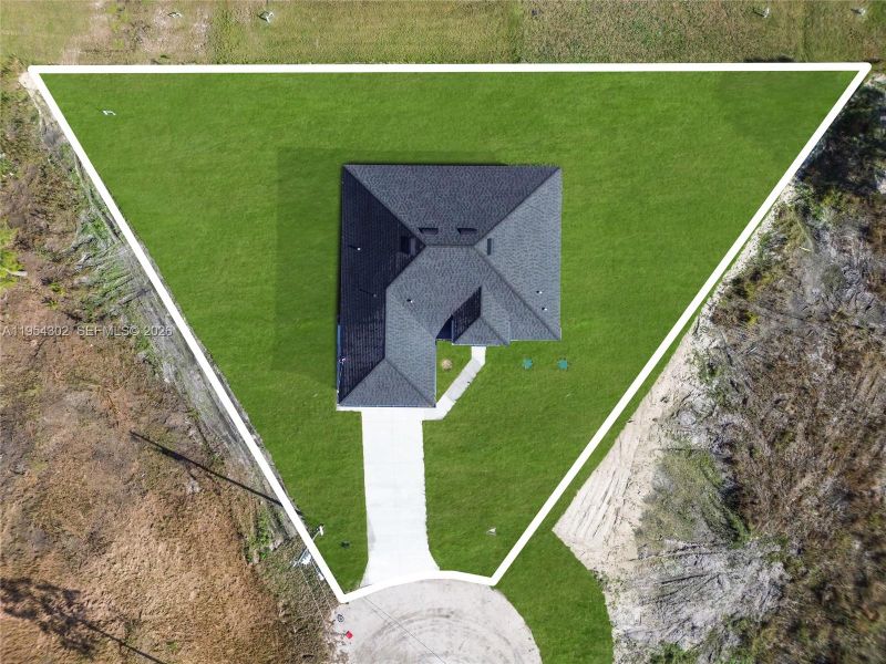 Image 39 of a home in .