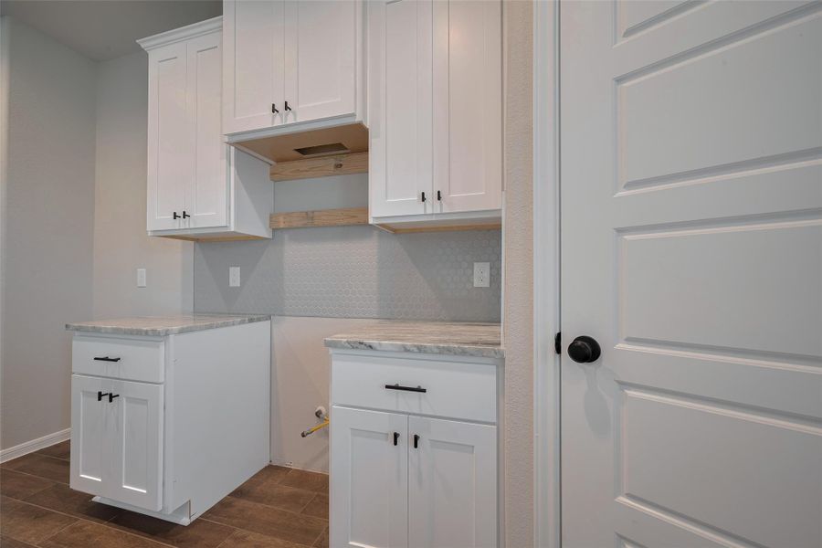 Furnished interior view inside a new home in Woodland Lakes, Huffman (Image 10).