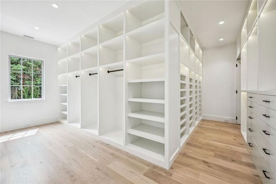 Image 51 of a home in .