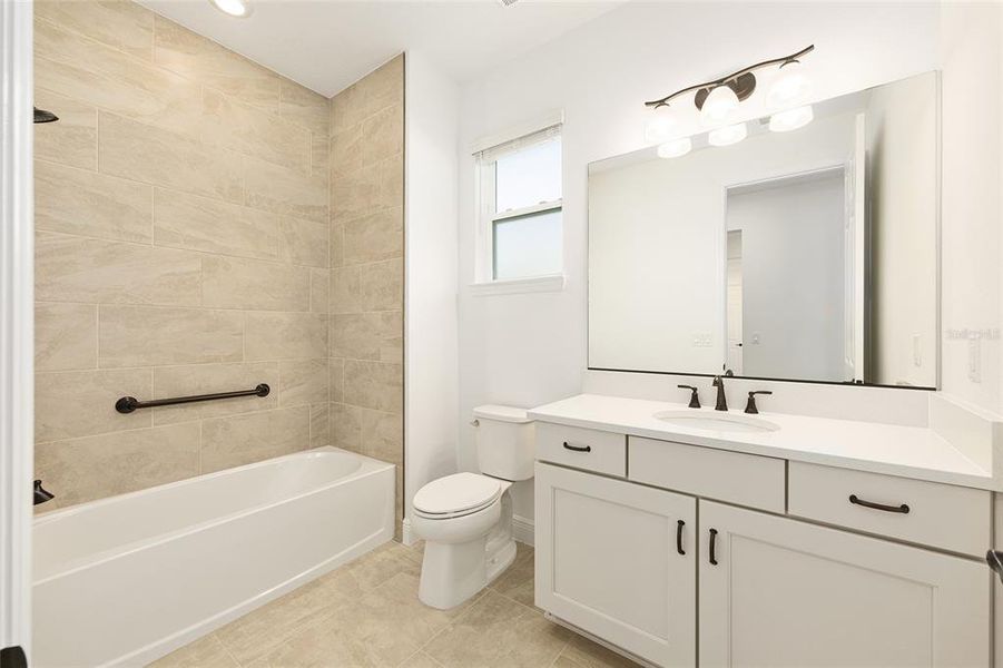 Furnished interior view inside a new home in , Ocala (Image 8).