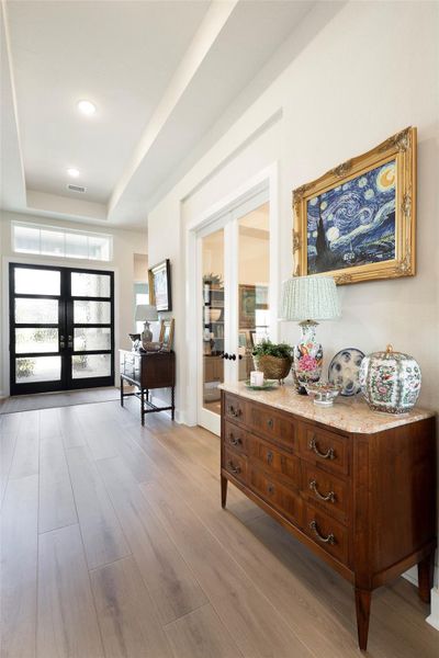 Furnished interior view inside a new home in Cross Creek Ranch 65′, Fulshear (Image 19). Furnished interior view inside a new home in Cross Creek Ranch 65′, Fulshear (Image 19).