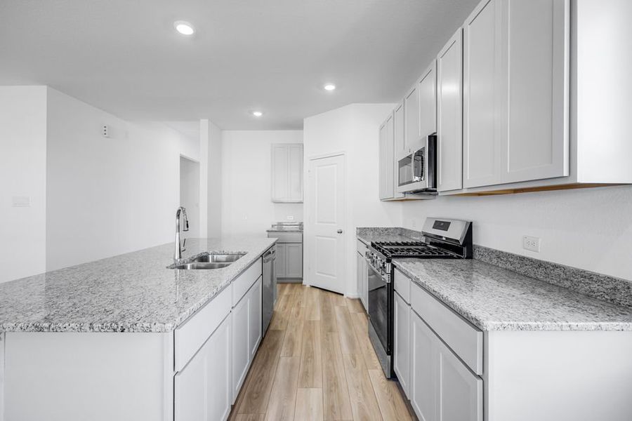 Furnished interior view inside a new home in Brookewater 45s, Rosenberg (Image 5). Furnished interior view inside a new home in Brookewater 45s, Rosenberg (Image 5).