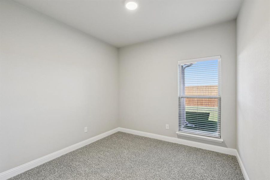 Spacious, unfurnished interior of a new home in , Alvarado (Image 24).