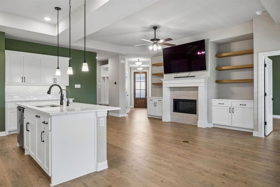 Furnished interior view inside a new home in , Rockwall (Image 26). Furnished interior view inside a new home in , Rockwall (Image 26).