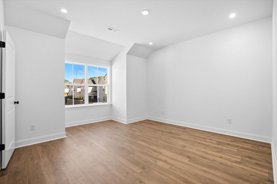 Spacious, unfurnished interior of a new home in , Johns Island (Image 22).