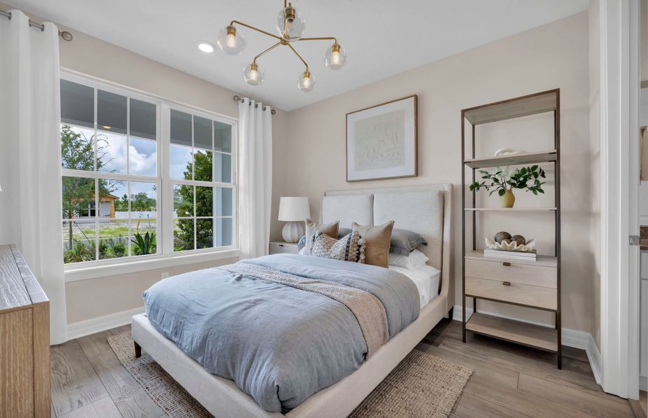 Representative furnished interior of a home built from the Yorkshire by Pulte Homes in Seminole Palms, Palm Coast (Image 8).