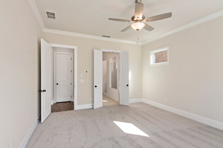 Representative unfurnished interior of a home built from the The Hillsdale by The Providence Group in Waterhaven, Cumming (Image 22).