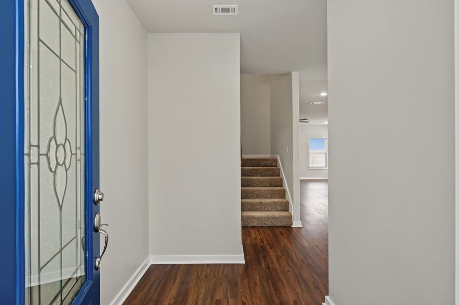 Spacious, unfurnished interior of a new home in , Conroe (Image 37). Spacious, unfurnished interior of a new home in , Conroe (Image 37).