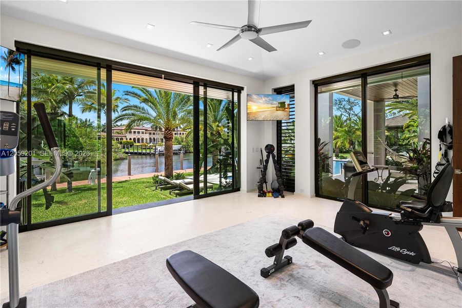 Community amenities in , Coral Gables (Image 44).