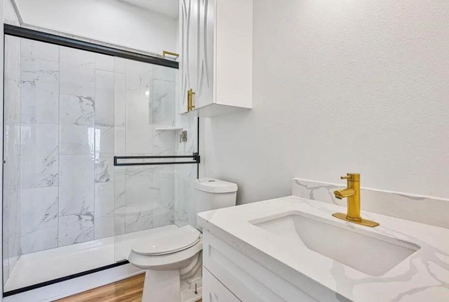 Furnished interior view inside a new home in , Bolivar (Image 30).