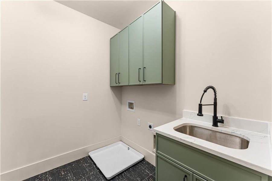 Furnished interior view inside a new home in , Atlanta (Image 31).