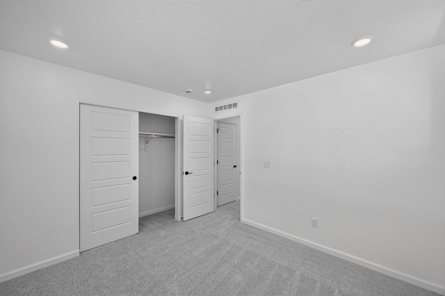 Spacious, unfurnished interior of a new home in Sterling Ranch Ascent Village, Littleton (Image 25). Spacious, unfurnished interior of a new home in Sterling Ranch Ascent Village, Littleton (Image 25).