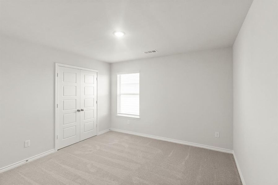 Spacious, unfurnished interior of a new home in Retreat at Fossil Creek, Fort Worth (Image 22).