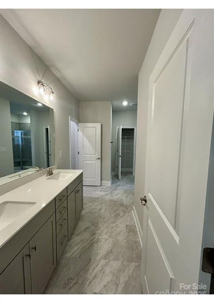 Image 14 of a home in Crystal Village. Image 14 of a home in Crystal Village.