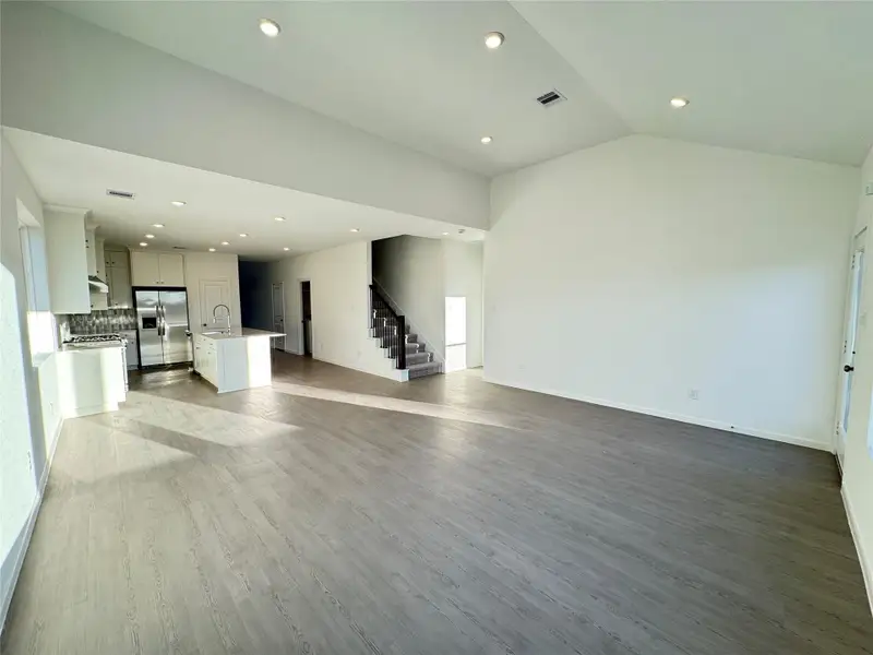 **Photos are representative only. This is not the actual homesite.**